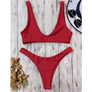 SMALL red bikini